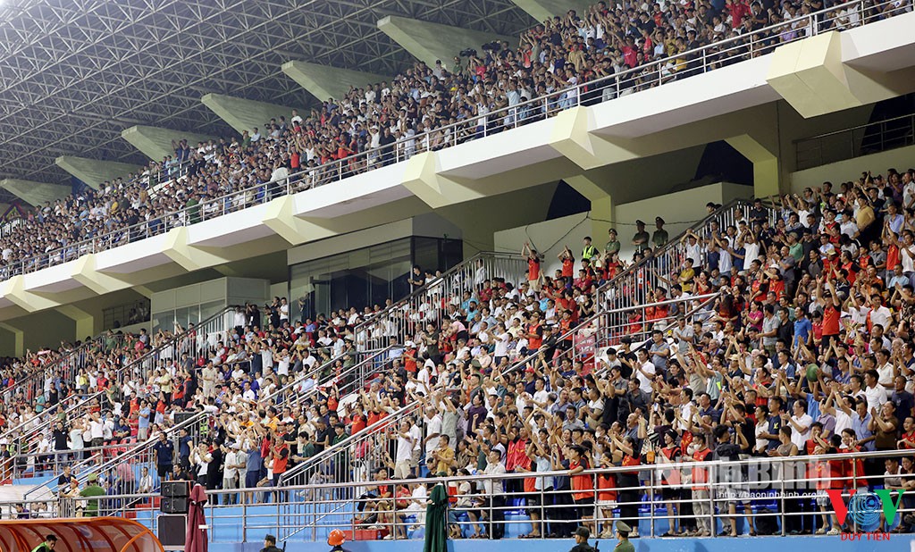 ninh binh fc thep xanh nam dinh chu san dai thang 87d7