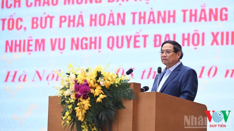 anh phat dong thi dua b032